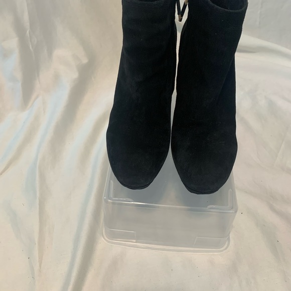 Vince Camuto suede heeled boots size 7 1/2 - Picture 3 of 10